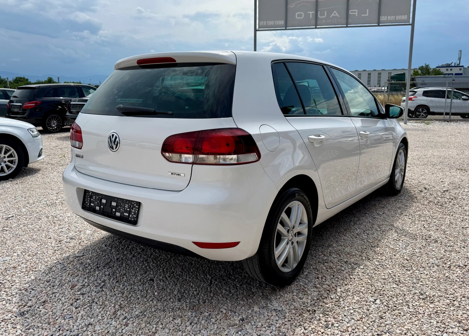 VW Golf 1.6i* 102k.c* GPL* Highline* , снимка 4 - Автомобили и джипове - 55408579