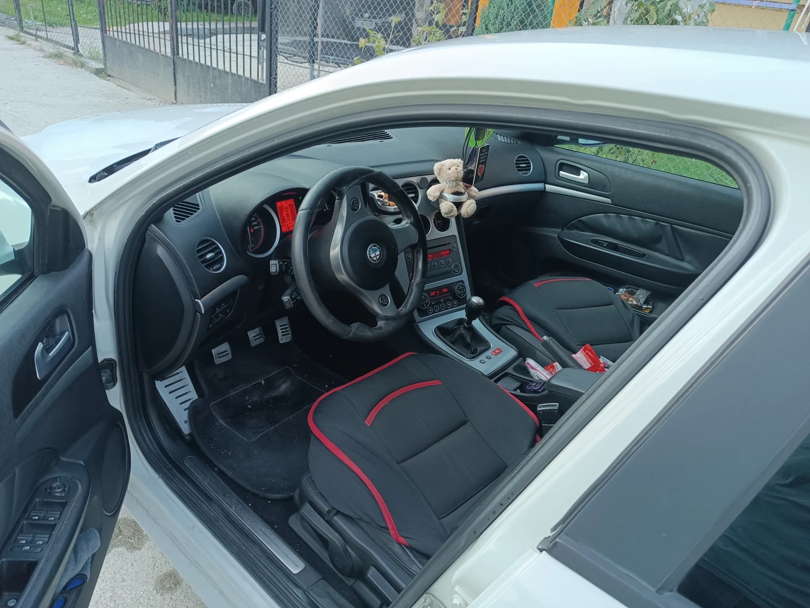 Alfa Romeo 159, снимка 3 - Автомобили и джипове - 55742155