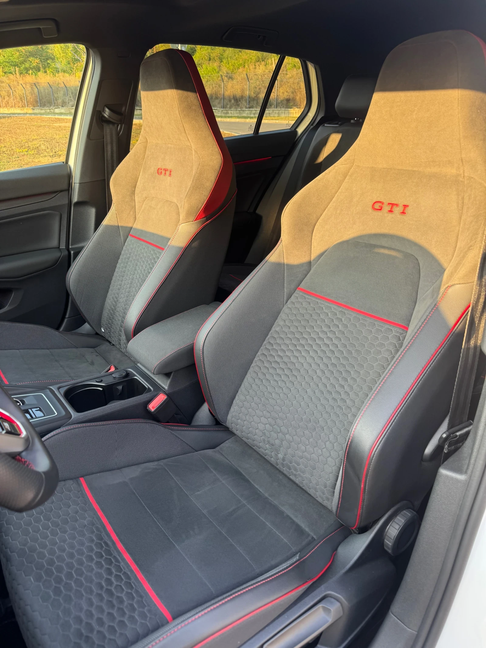 VW Golf Edition 45 Akrapovic, снимка 11 - Автомобили и джипове - 55849558