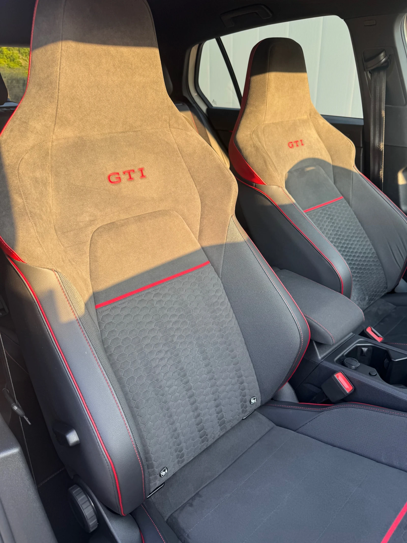 VW Golf Edition 45 Akrapovic, снимка 10 - Автомобили и джипове - 55849558