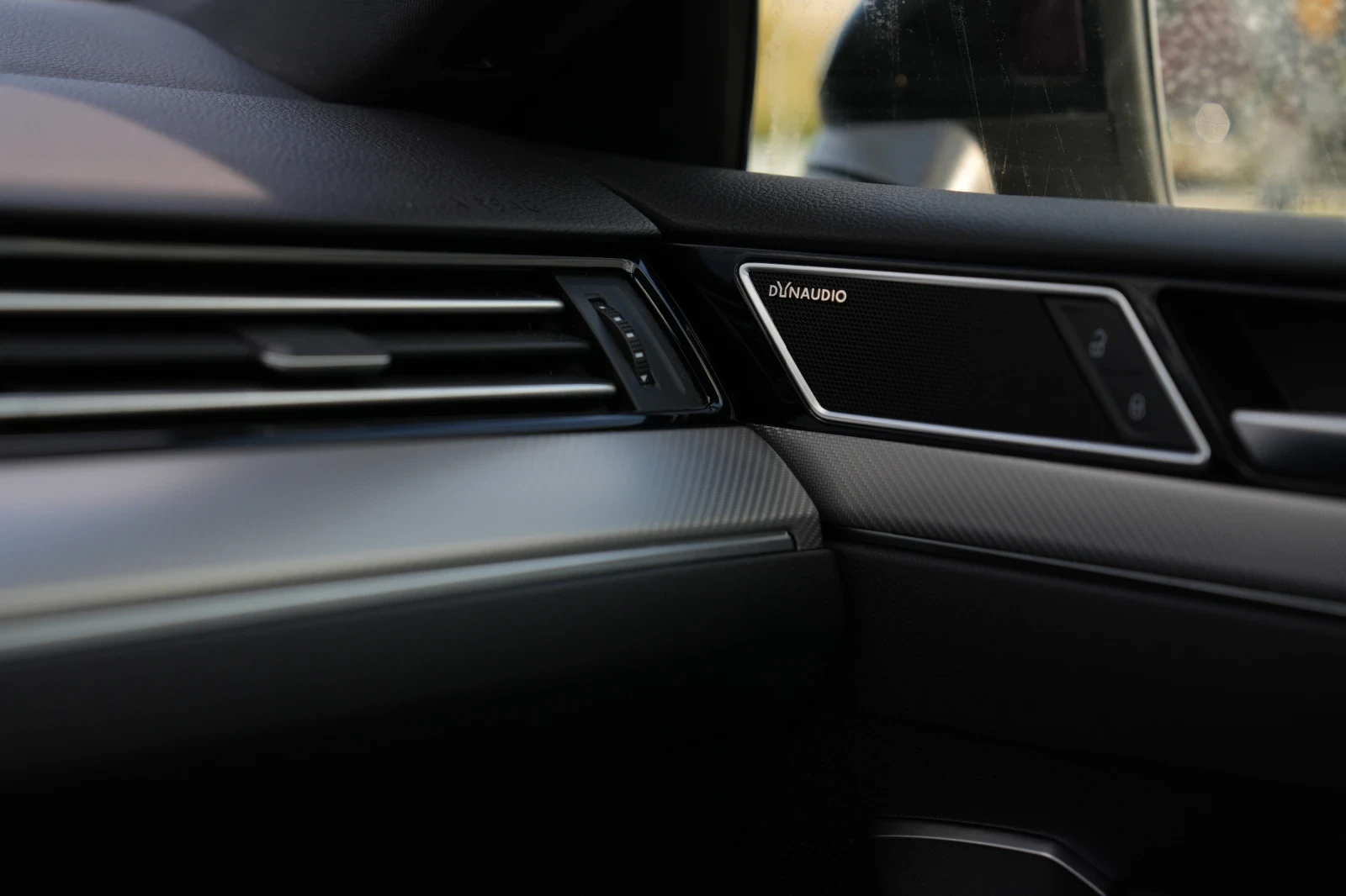 VW Arteon Full екстри, снимка 17 - Автомобили и джипове - 56288447