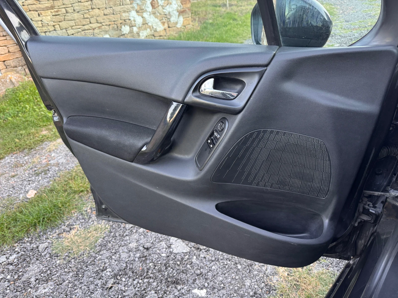 Citroen C3, снимка 5 - Автомобили и джипове - 56354331