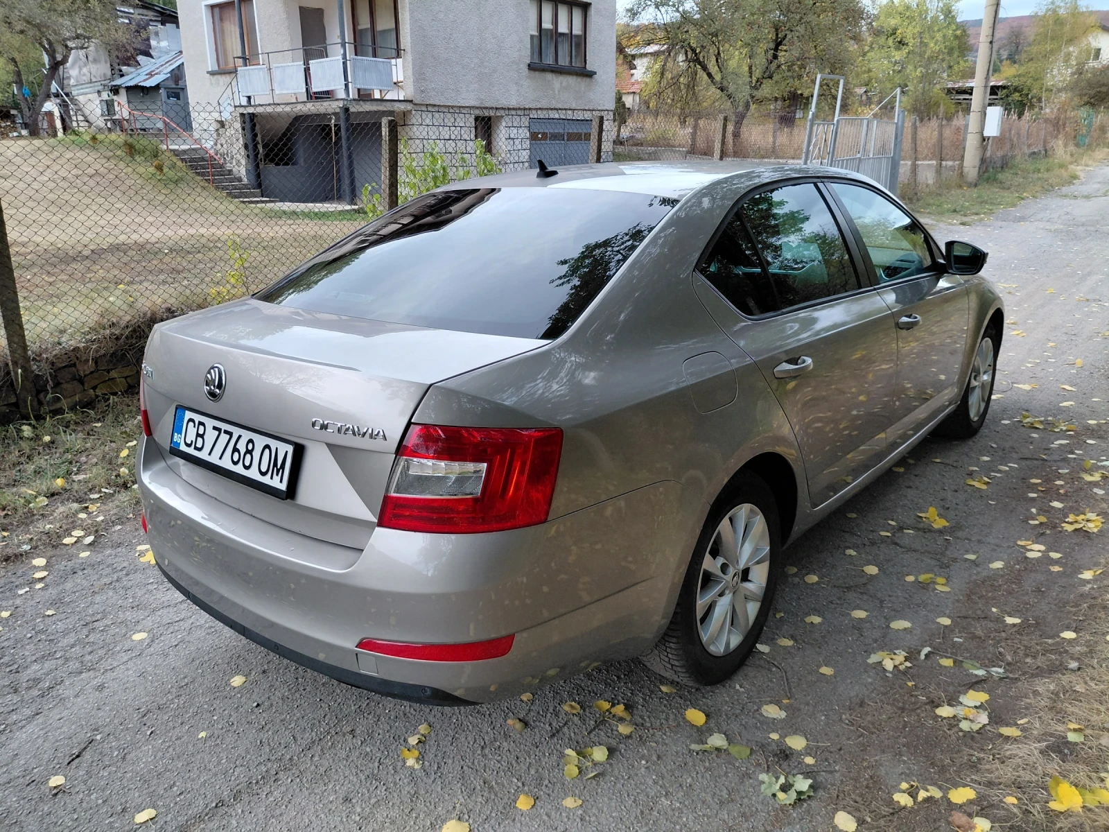 Skoda Octavia 1.4 CNG, снимка 5 - Автомобили и джипове - 56434161