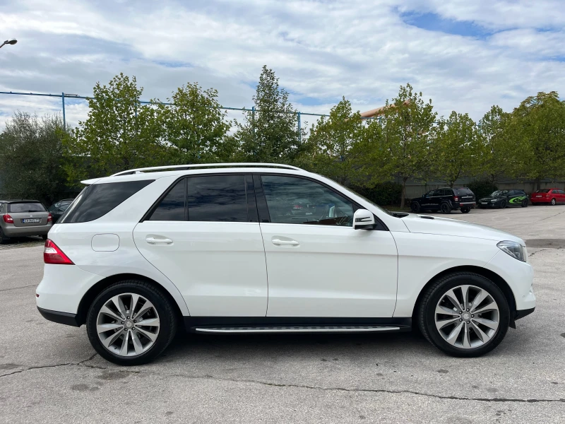 Mercedes-Benz ML 350 Bluetec 4 Matic, снимка 5 - Автомобили и джипове - 47535950