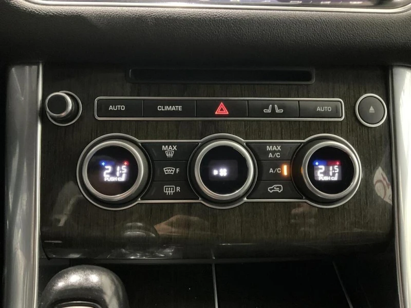 Land Rover Range Rover Sport * AWD CUIR TOIT PANO NAVI CAMERA RECUL MAGS * CARF, снимка 15 - Автомобили и джипове - 52924160