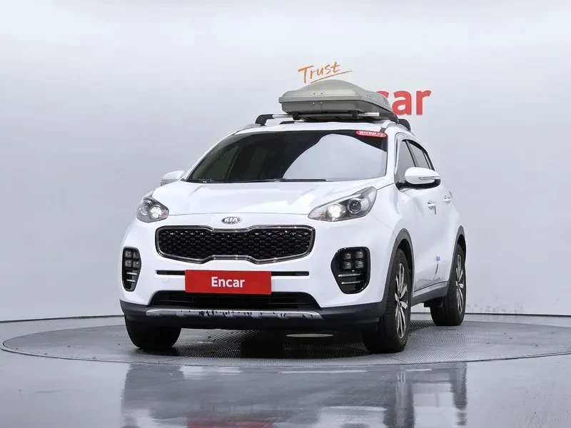 Kia Sportage  Diesel 1.7 2Wd Noblesse, снимка 2 - Автомобили и джипове - 56118389