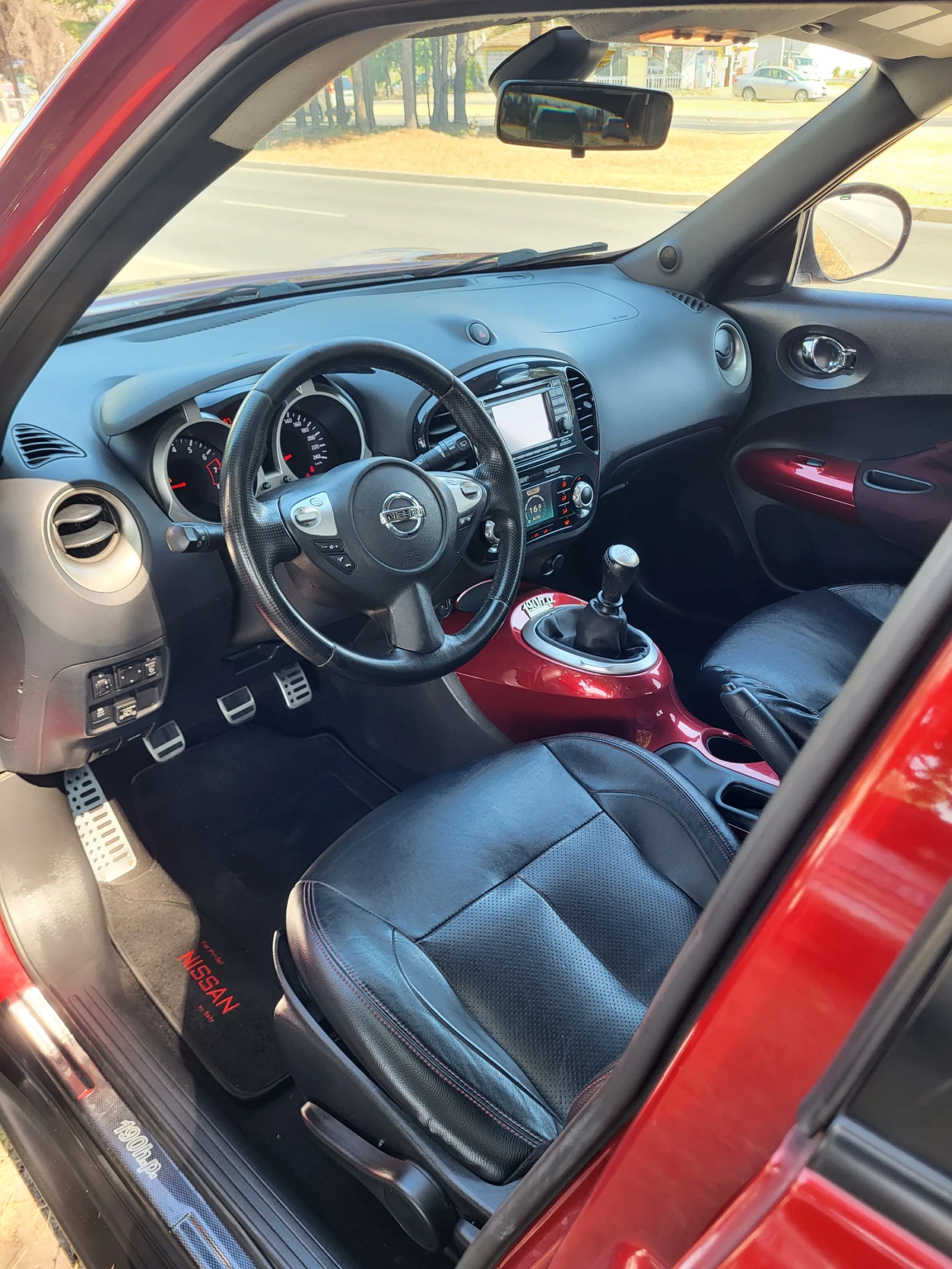 Nissan Juke 1.6 БЕНЗИН-ГАЗ - изображение 7