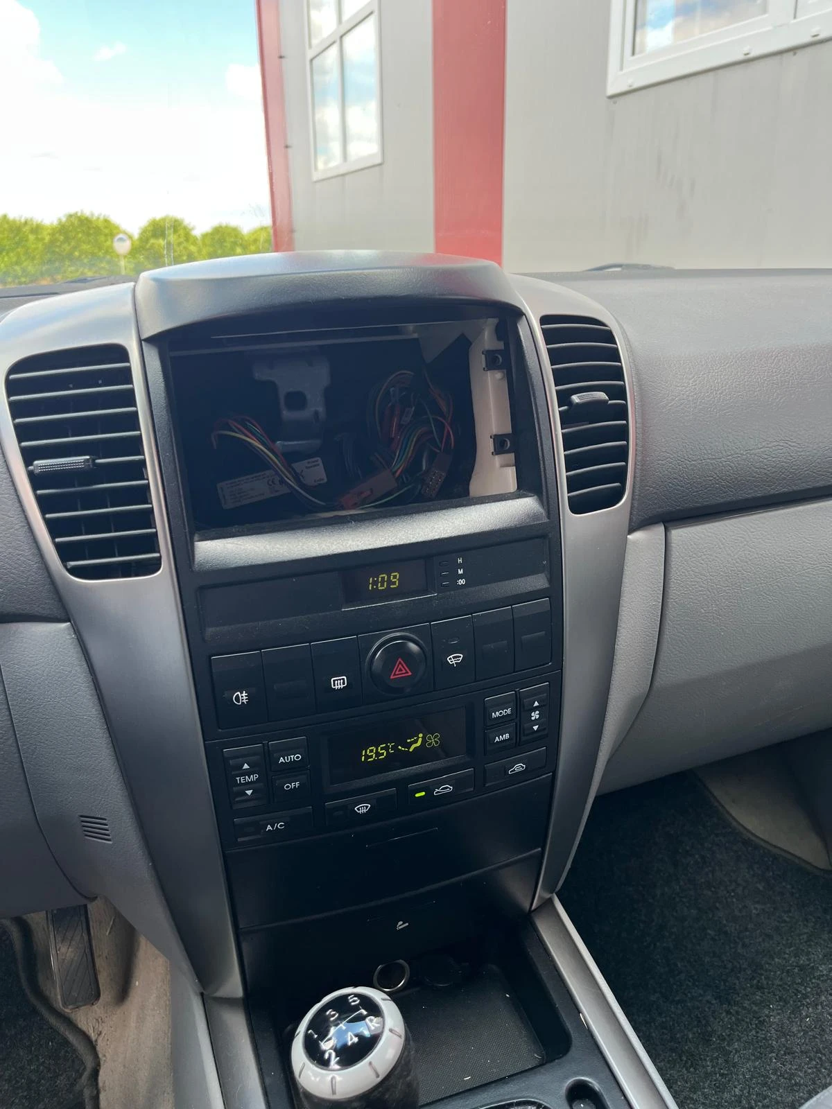 Kia Sorento | Mobile.bg   11