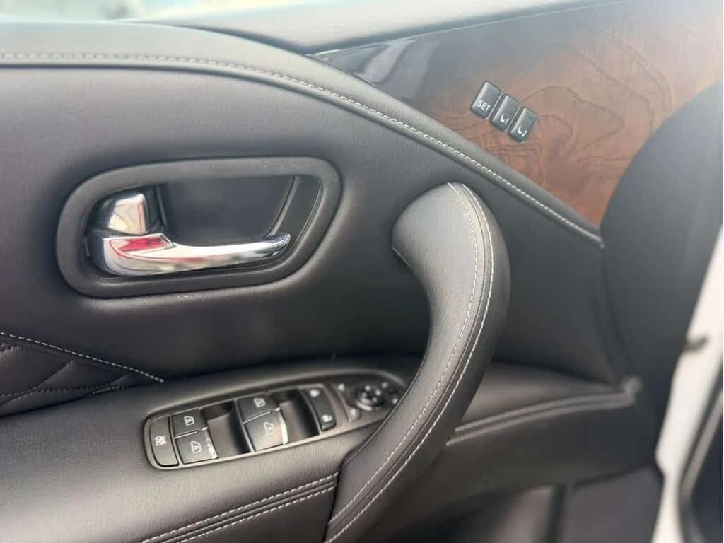 Infiniti QX80 * LUXE 7 МЕСТЕН * 360 * ПОДГРЕВИ * NAVI - изображение 7