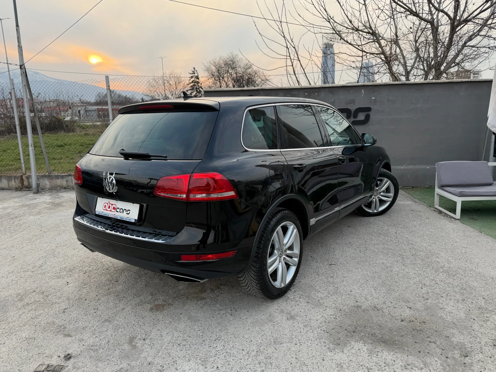 VW Touareg 3.0TDI 4M Facelift Euro5b, снимка 4 - Автомобили и джипове - 53884021
