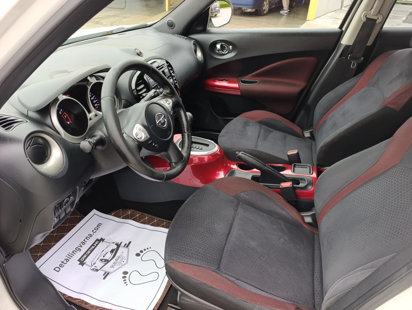 Nissan Juke 1.6 n-tec Xtronic, снимка 12 - Автомобили и джипове - 54127988