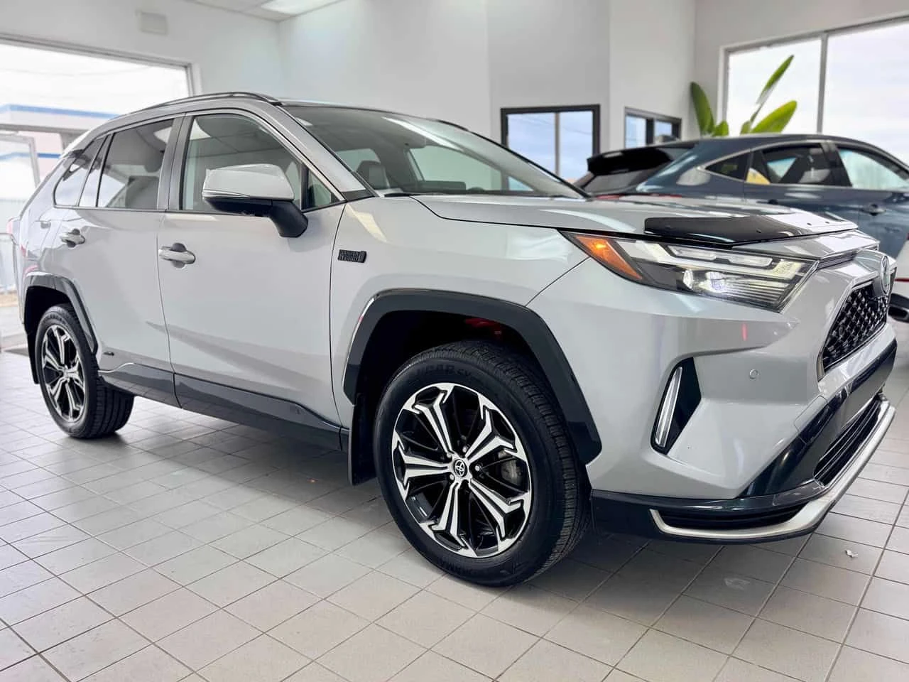 Toyota Rav4 * XSE AWD PRIME * ВСИЧКИ ЕКСТРИ ЗА МОДЕЛА!* , снимка 3 - Автомобили и джипове - 54133493