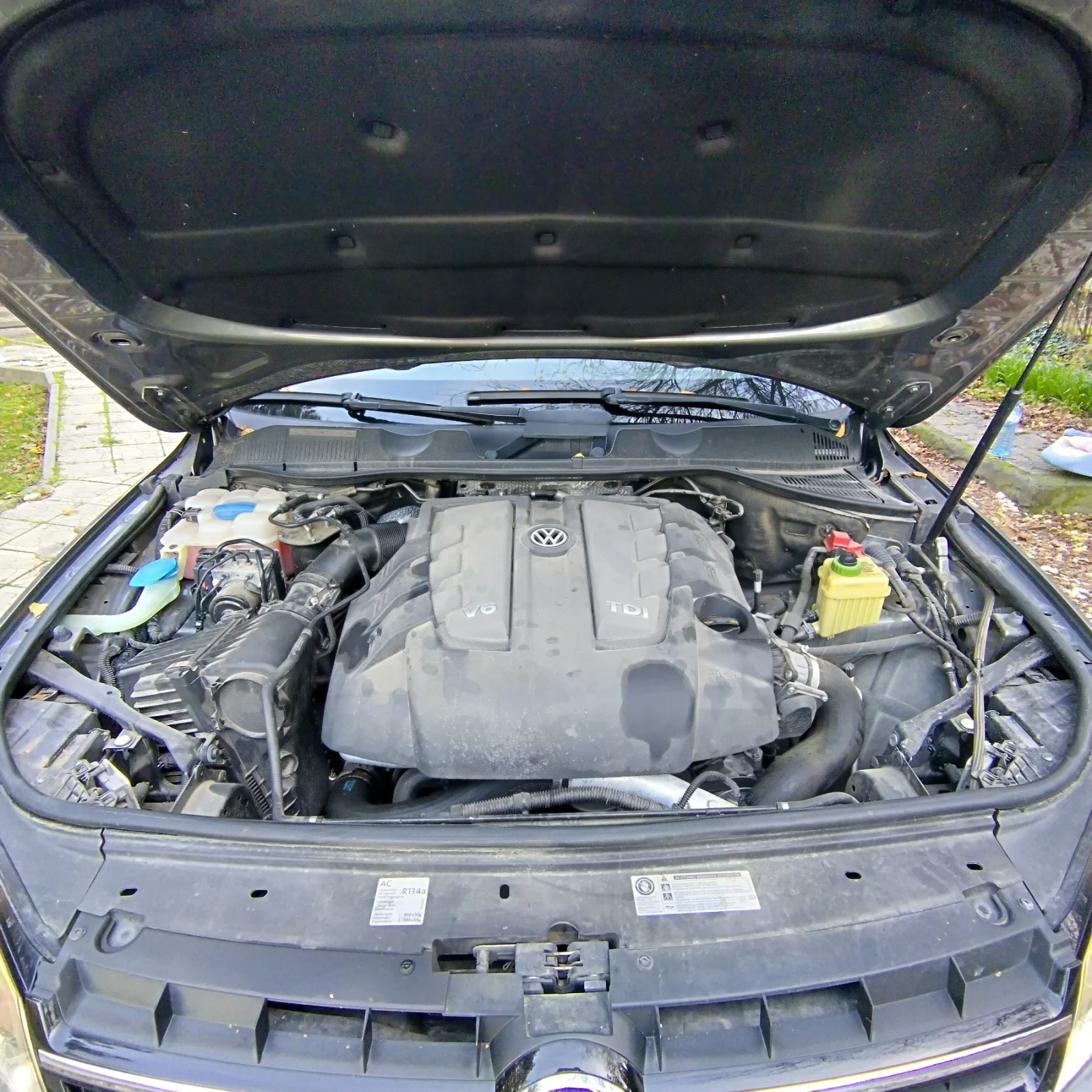 VW Touareg 3.0, снимка 13 - Автомобили и джипове - 54293266