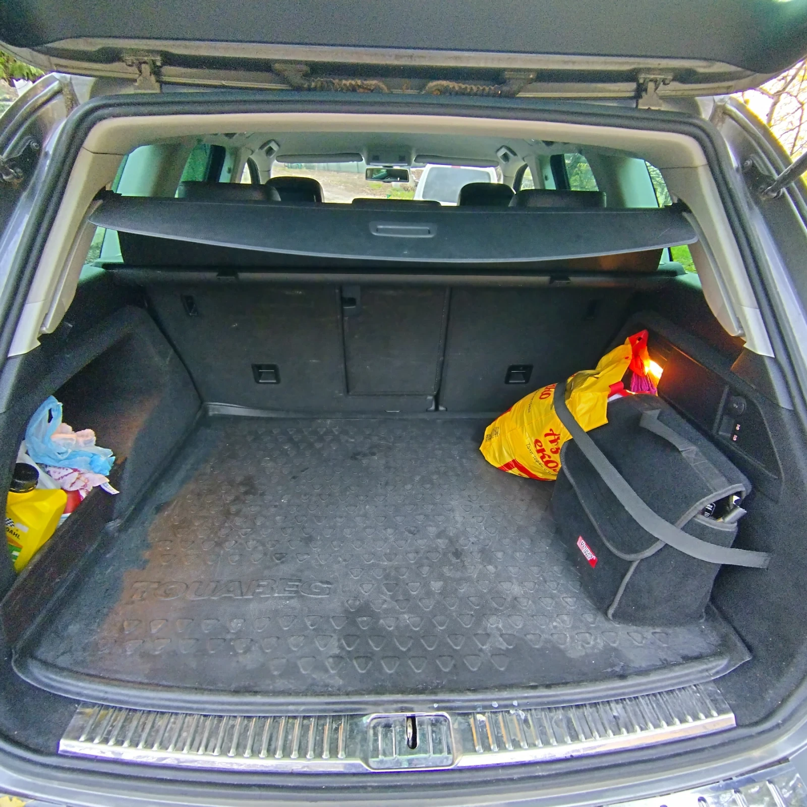 VW Touareg 3.0, снимка 12 - Автомобили и джипове - 54293266