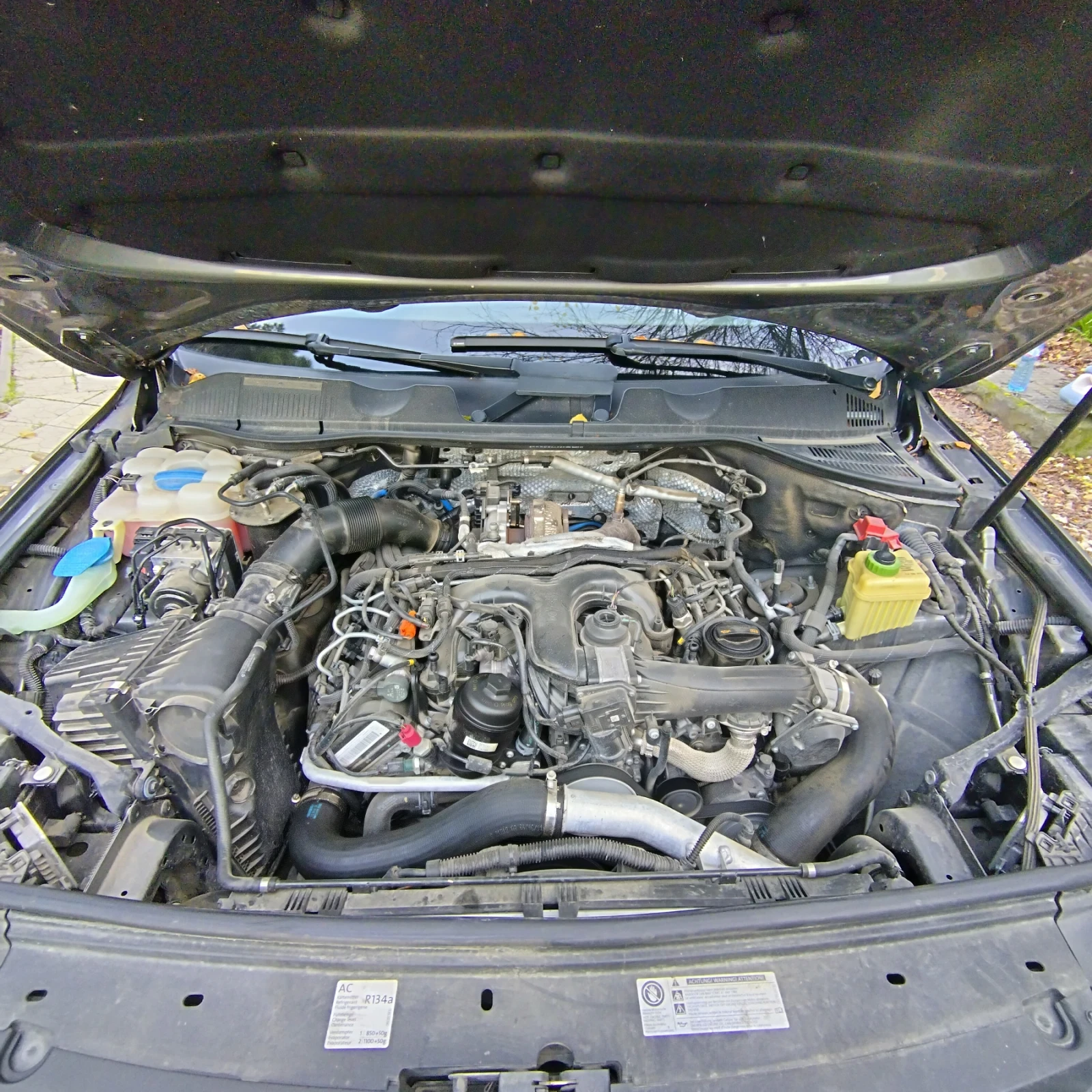 VW Touareg 3.0, снимка 14 - Автомобили и джипове - 54293266