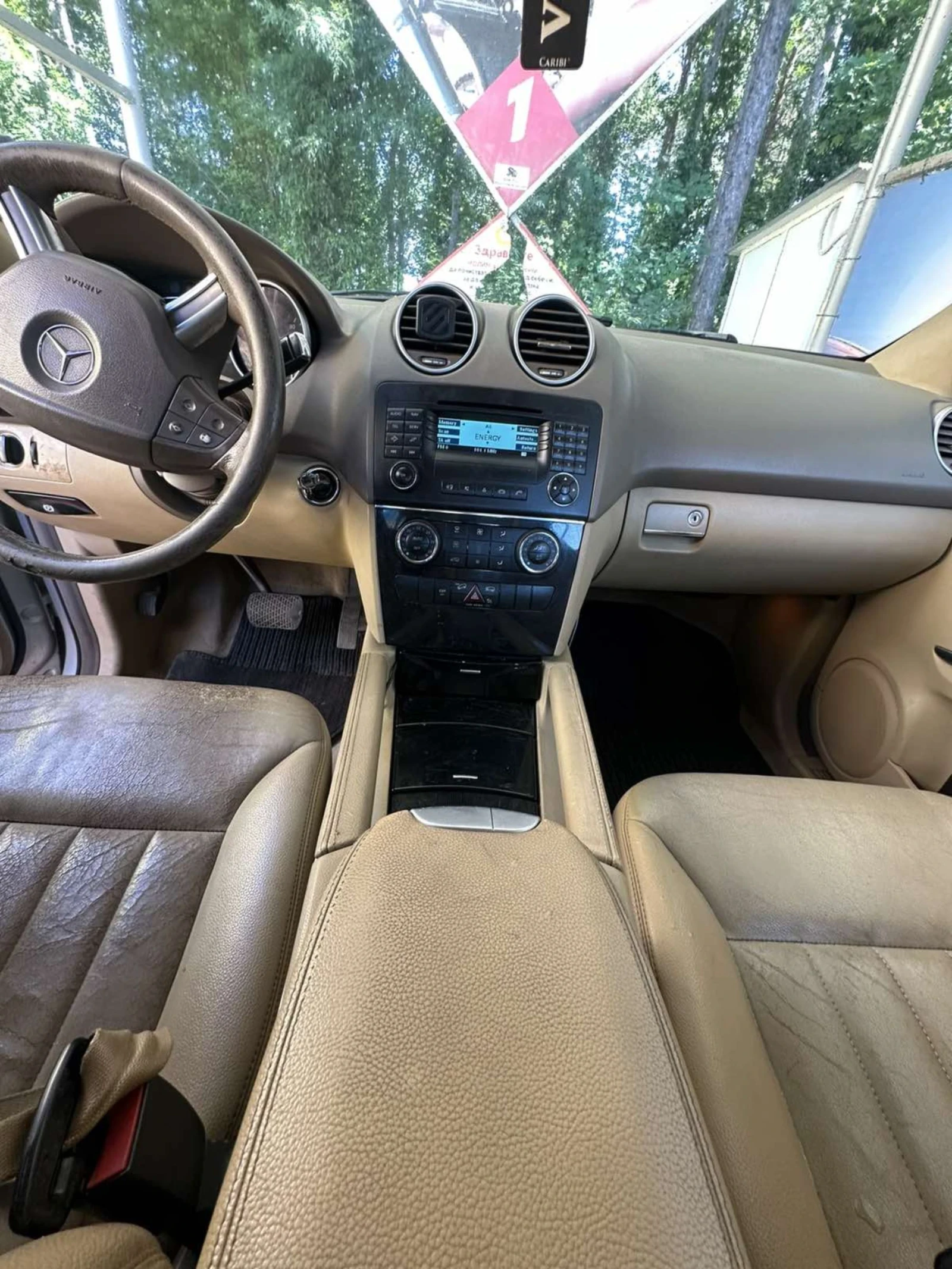 Mercedes-Benz ML 320, снимка 7 - Автомобили и джипове - 54371770