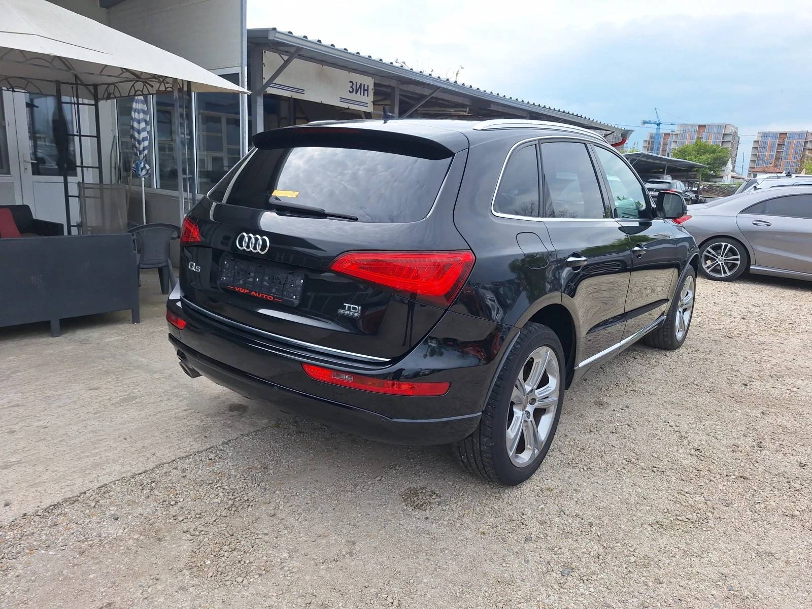 Audi Q5 2.0 TDI, снимка 5 - Автомобили и джипове - 54491830