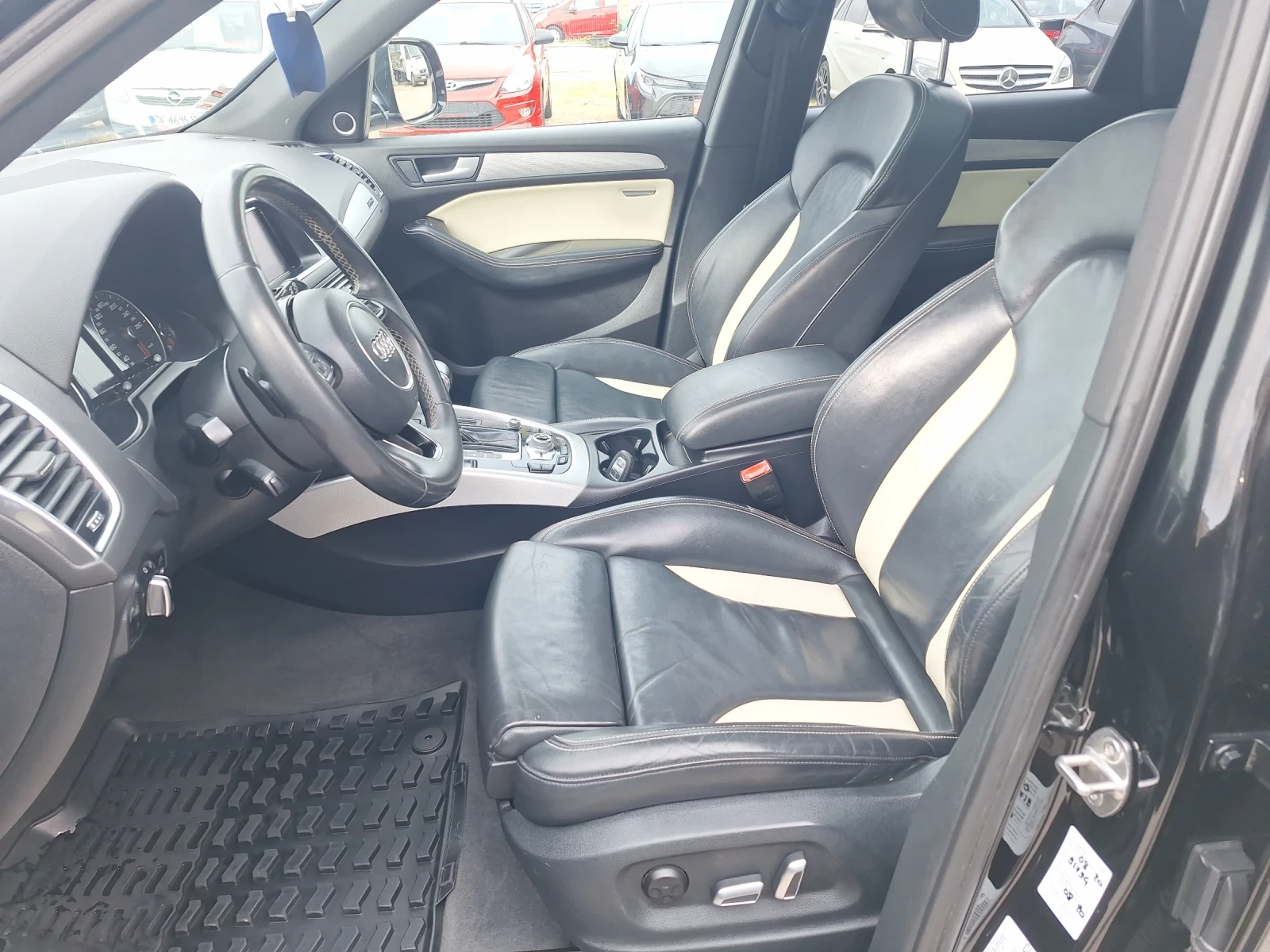 Audi Q5 2.0 TDI, снимка 7 - Автомобили и джипове - 54491830