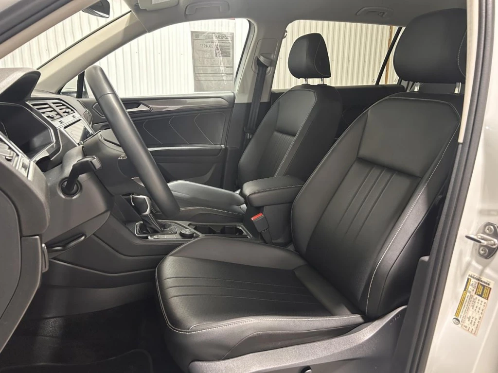 VW Tiguan Comfortline 4MOTION, снимка 9 - Автомобили и джипове - 54869196