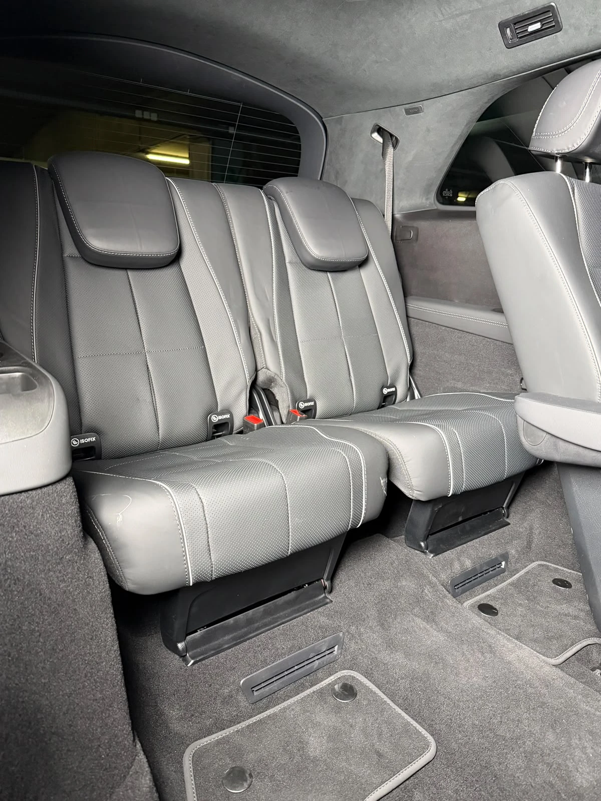 Mercedes-Benz GLS580 AMG* 4Matic* Pano* HuD* Carbon* Massage, снимка 12 - Автомобили и джипове - 55405322
