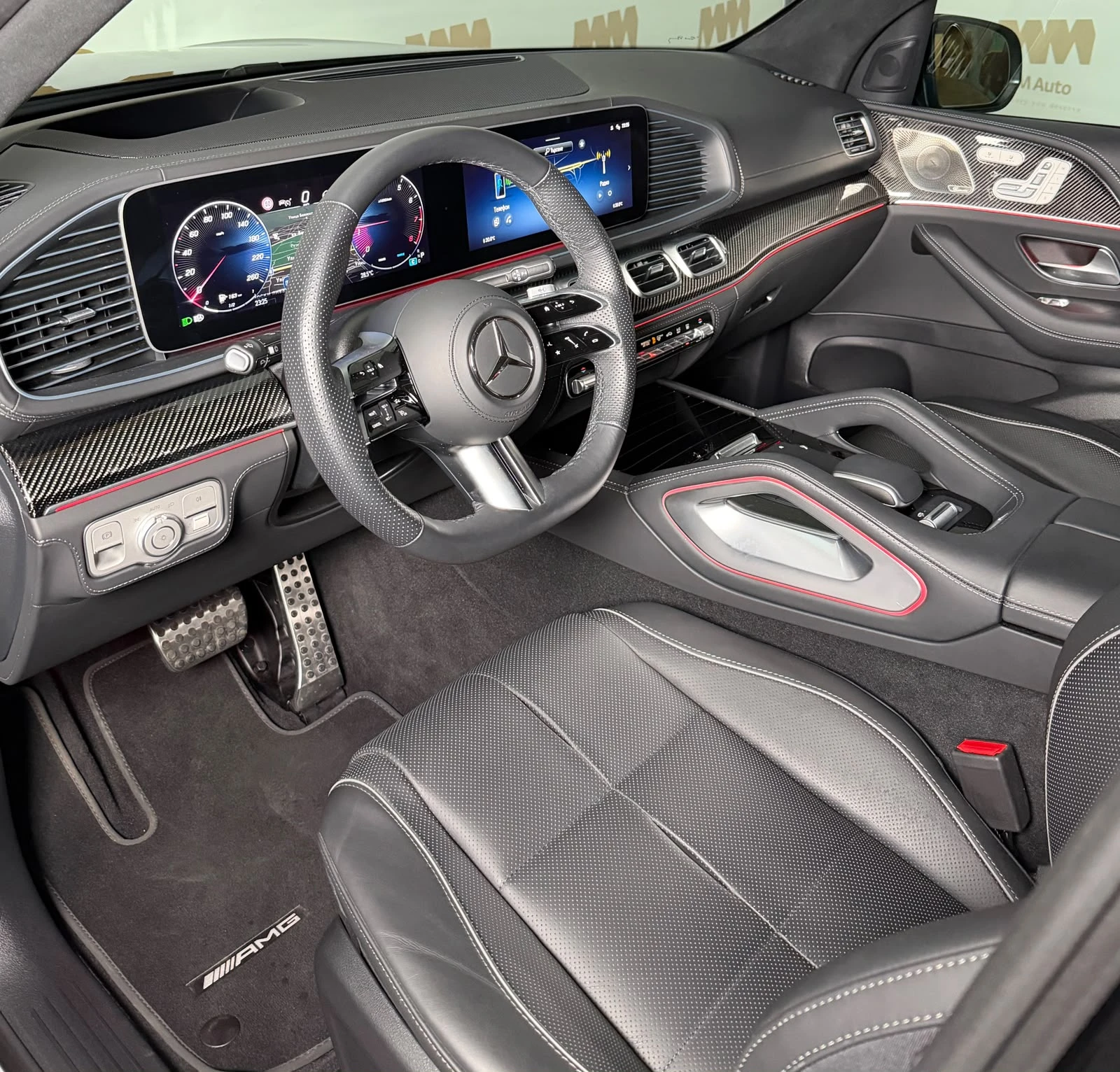 Mercedes-Benz GLS580 AMG* 4Matic* Pano* HuD* Carbon* Massage, снимка 7 - Автомобили и джипове - 55405322