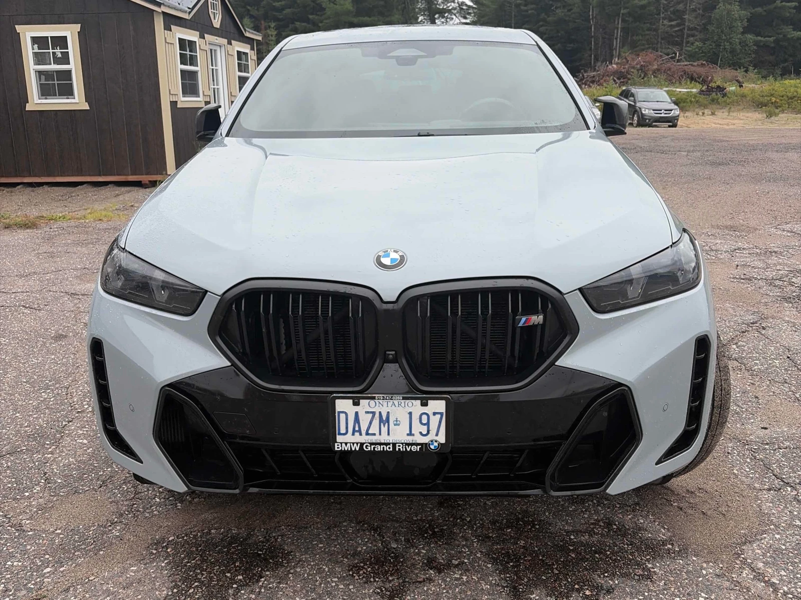 BMW X6 М60I * ДИСТРОНИК* 360 КАМЕРА* ОБДУХВАНЕ* ПАНРОАМА*, снимка 2 - Автомобили и джипове - 56108289