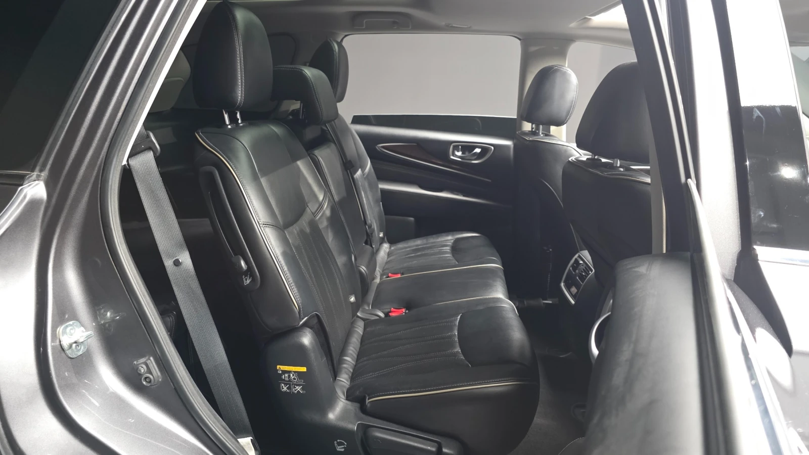 Infiniti QX60 ESSENTIAL FIRST CLASS * КРАЙНА ЦЕНА* FULL MAX, снимка 8 - Автомобили и джипове - 56198747