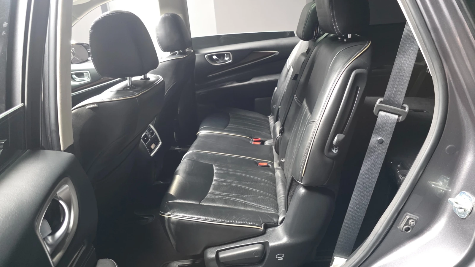 Infiniti QX60 ESSENTIAL FIRST CLASS * КРАЙНА ЦЕНА* FULL MAX, снимка 7 - Автомобили и джипове - 56198747