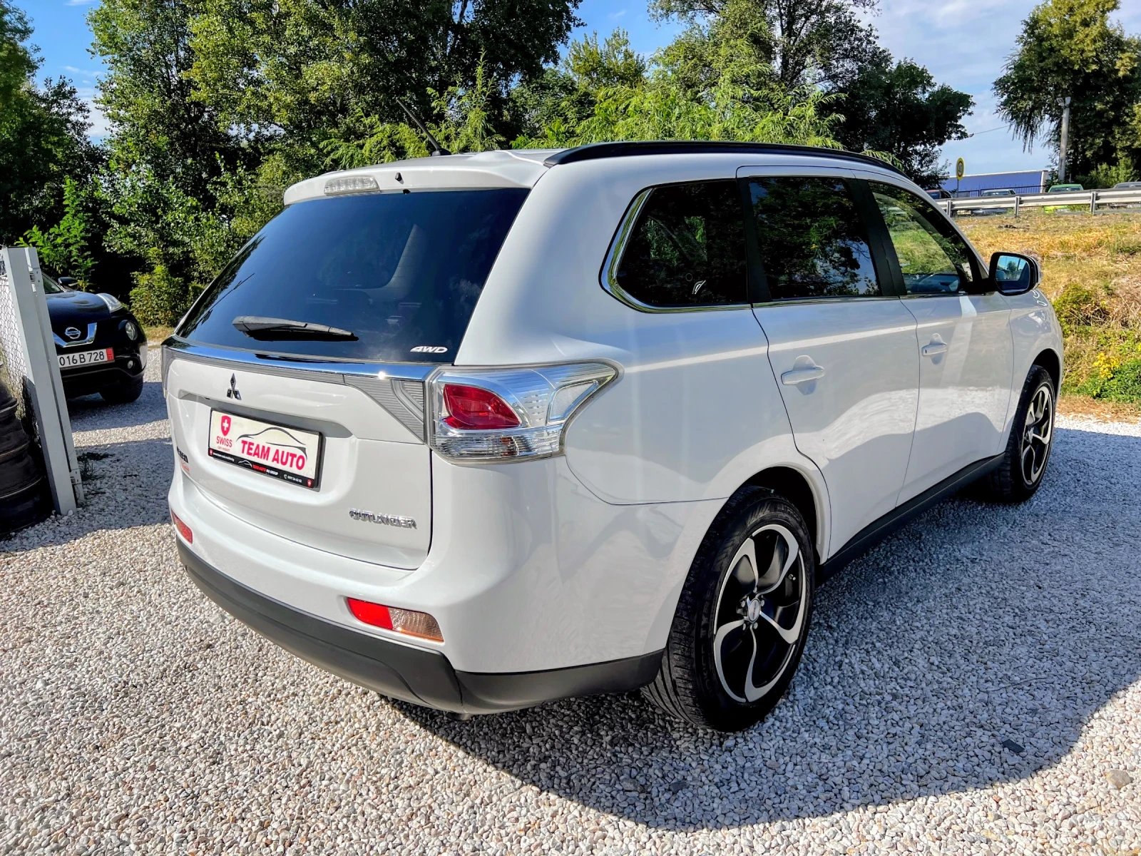 Mitsubishi Outlander 2.2 DID 144000KM!!! AUTOMATIK 4X4, снимка 5 - Автомобили и джипове - 56224716