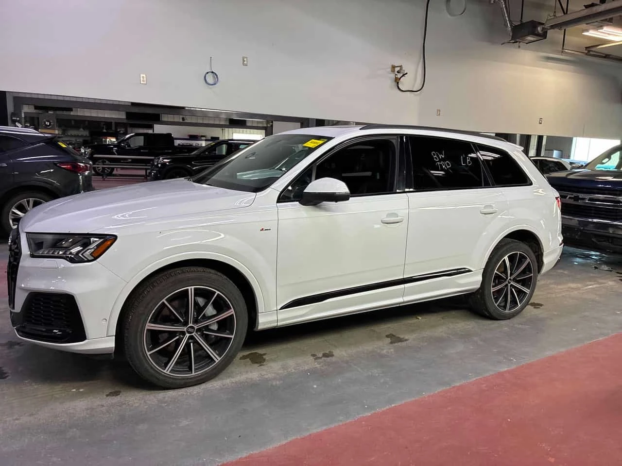 Audi Q7 * Progressiv * CARFAX *  | Mobile.bg � ����������� 2