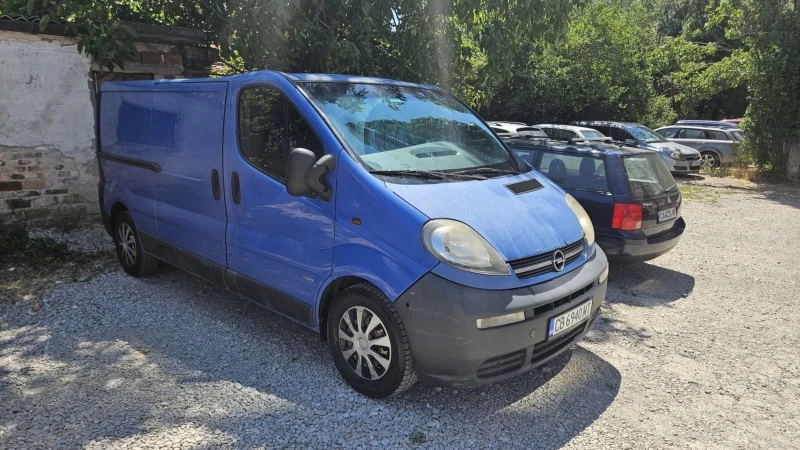 Opel Vivaro 2.5 CDTI Дълга база, снимка 1 - Бусове и автобуси - 46756271