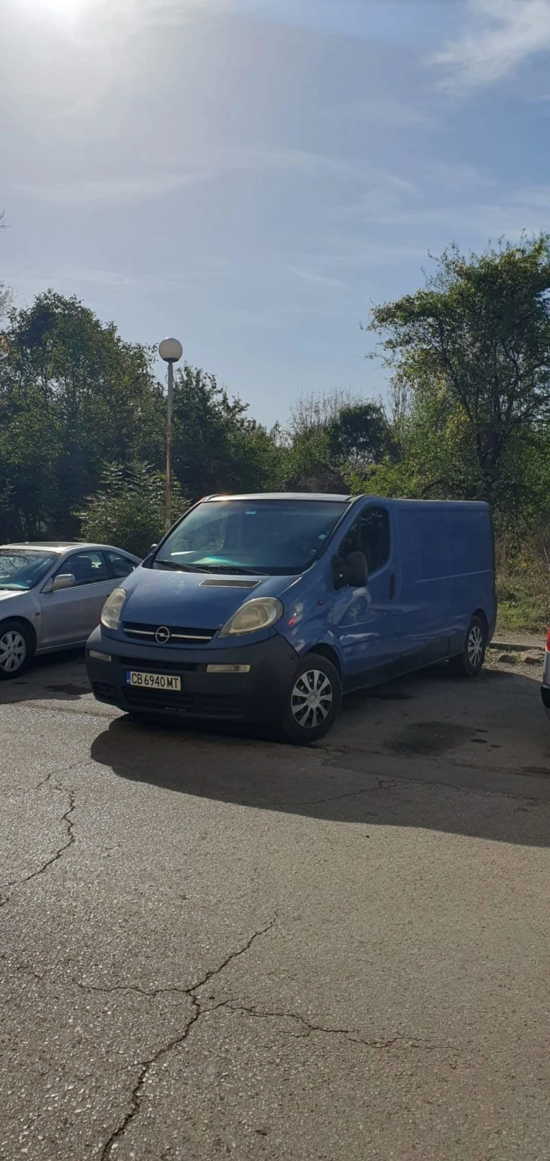 Opel Vivaro 2.5 CDTI Дълга база, снимка 4 - Бусове и автобуси - 46756271