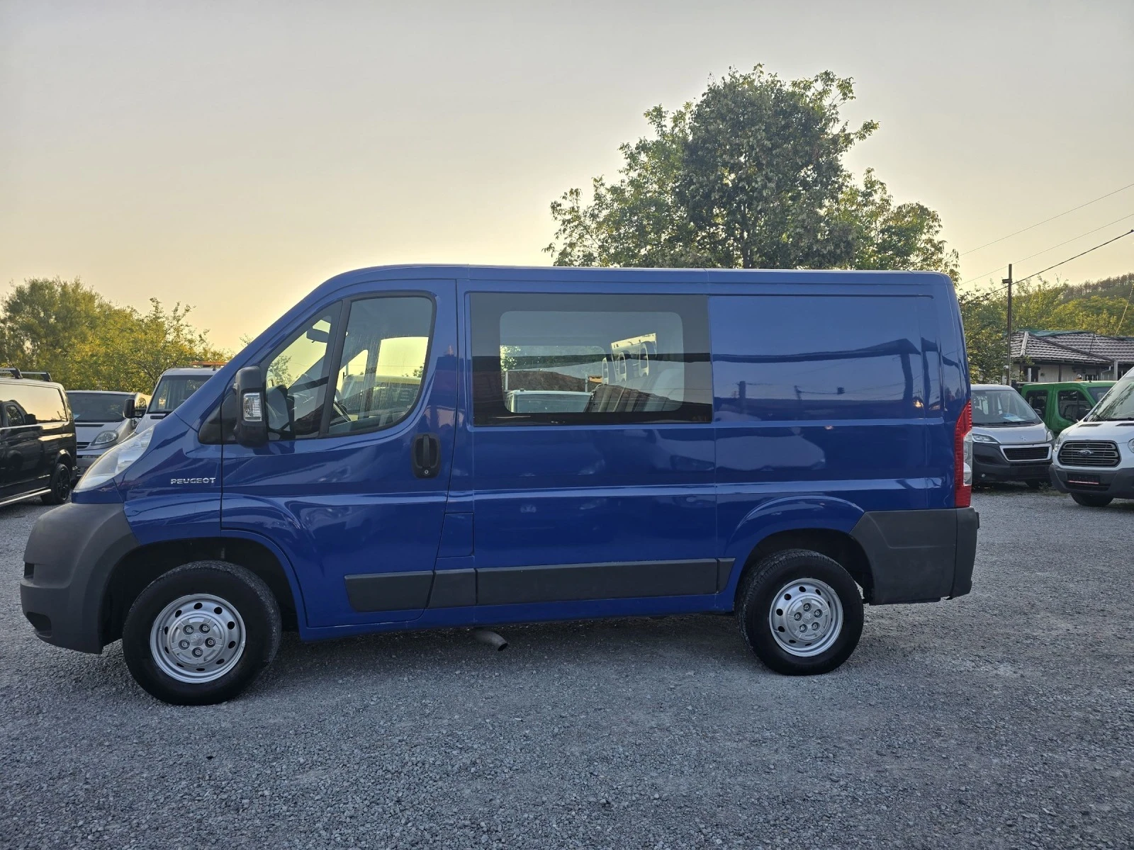 Peugeot Boxer 2.2hdi 5+ 1 Климатик - изображение 9