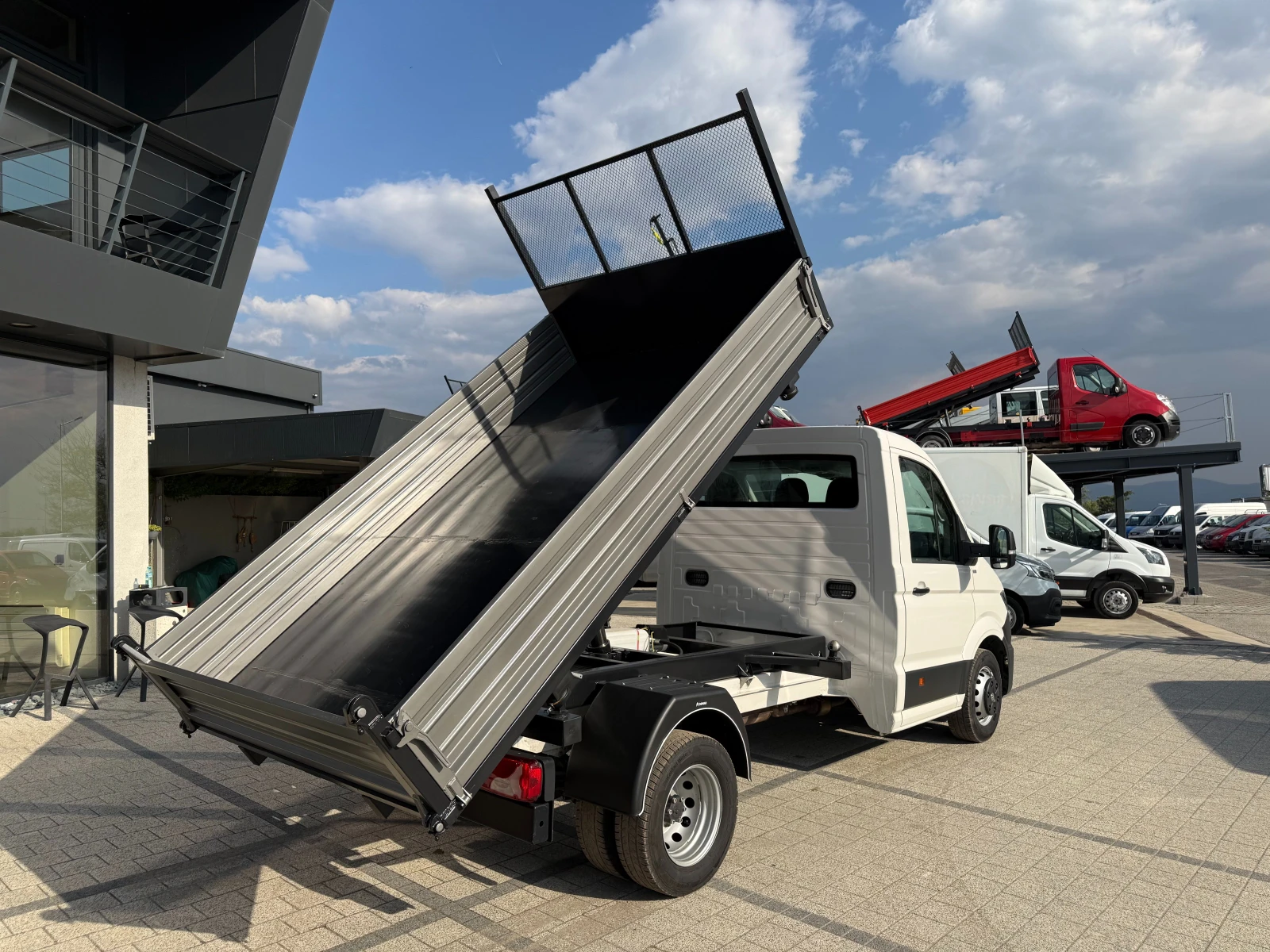VW Crafter 2.0TDI до 3.5т. 3.30м. Клима Euro 6 , снимка 8 - Бусове и автобуси - 56166206
