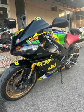  Yamaha YZF-R1