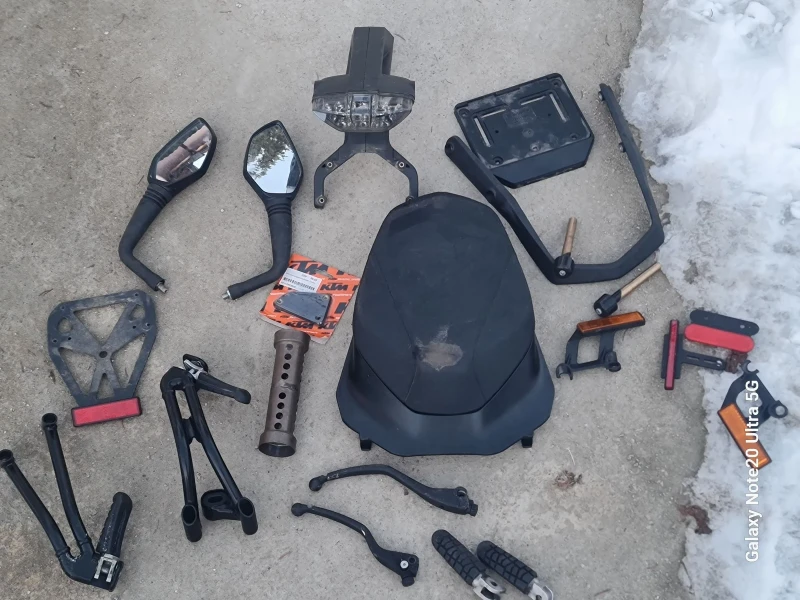 Ktm Duke 790, снимка 15 - Мотоциклети и мототехника - 51750536