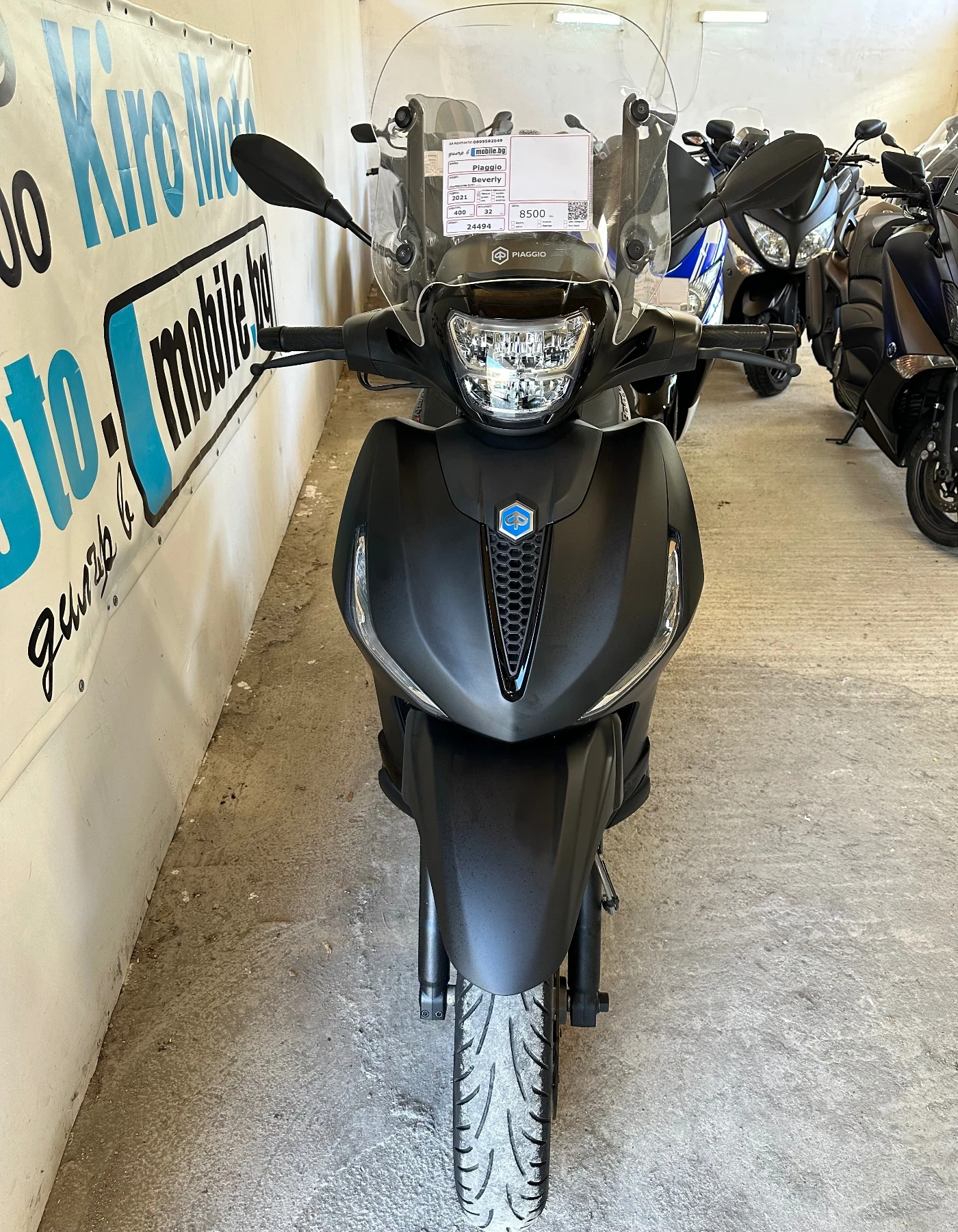 Piaggio Beverly 400i ABS DEEP BLACK - изображение 3