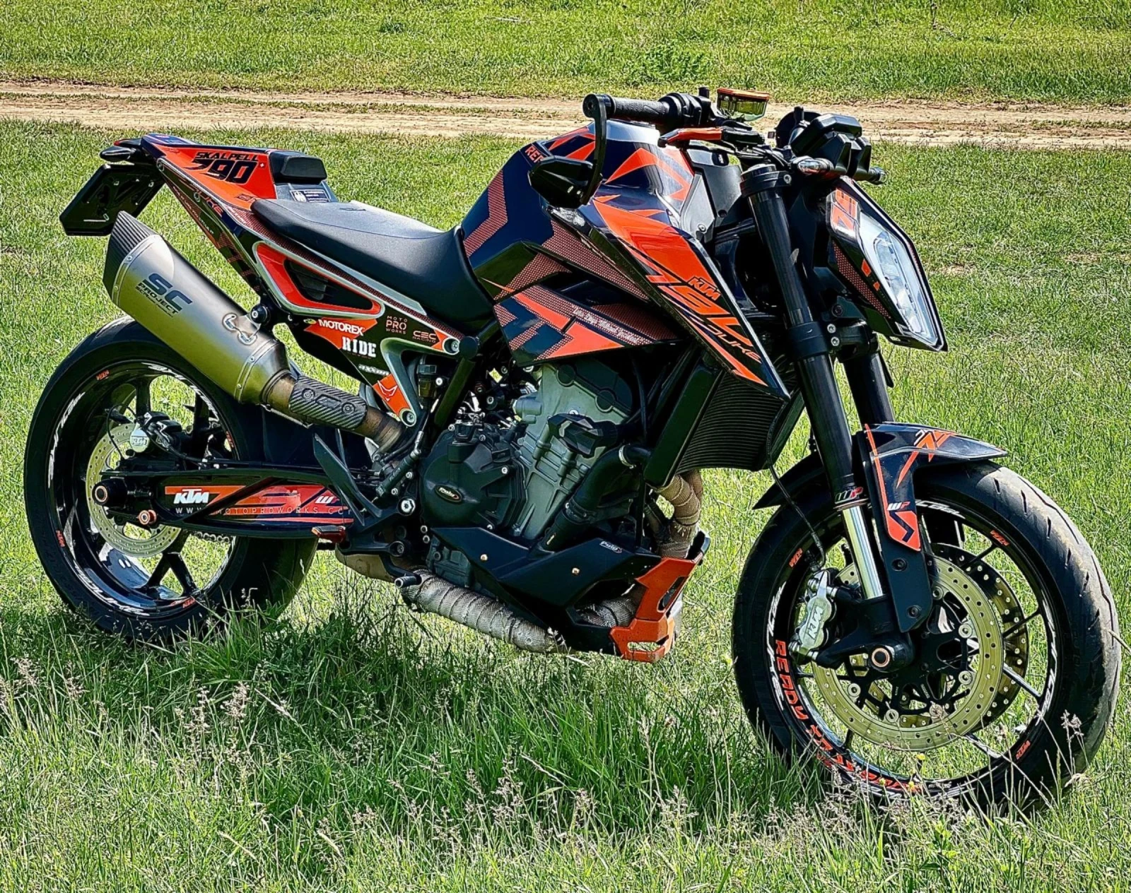 Ktm Duke 790 - изображение 3