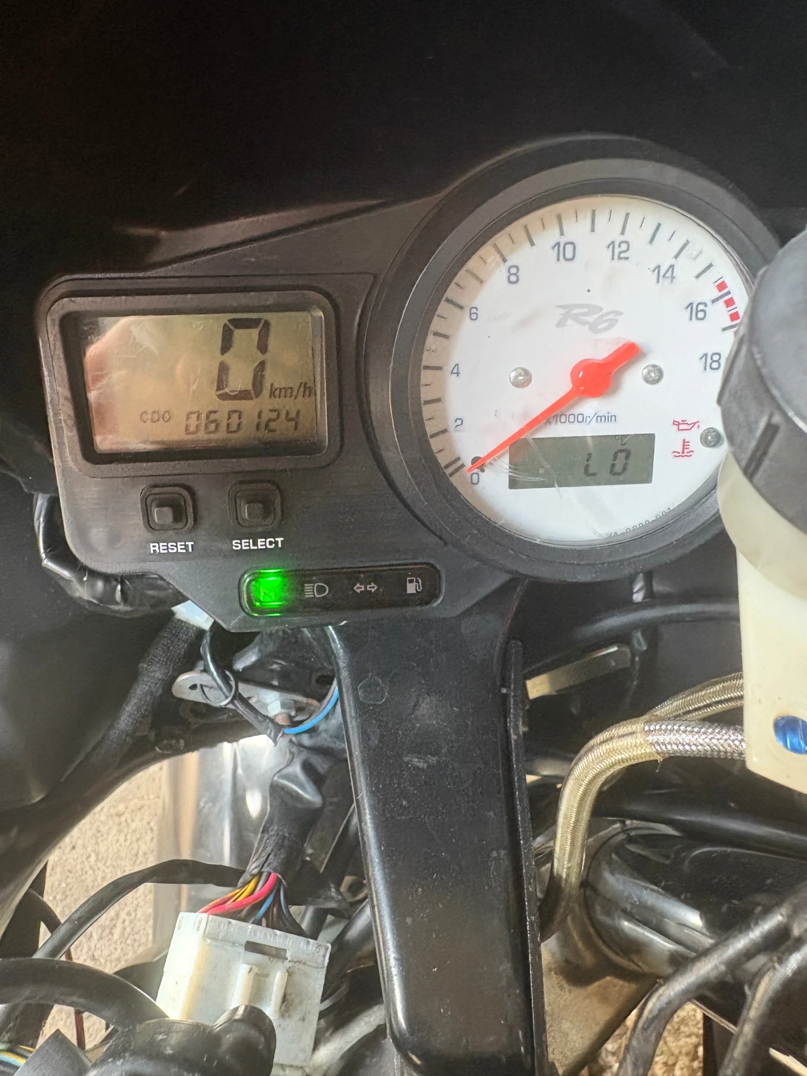 Yamaha YZF-R6, снимка 8 - Мотоциклети и мототехника - 56181379