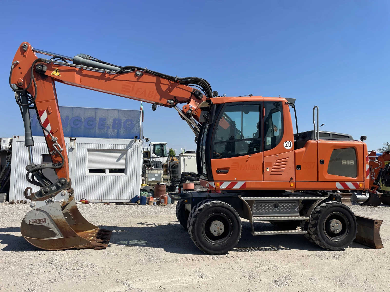 Багер Liebherr A 916 - изображение 6