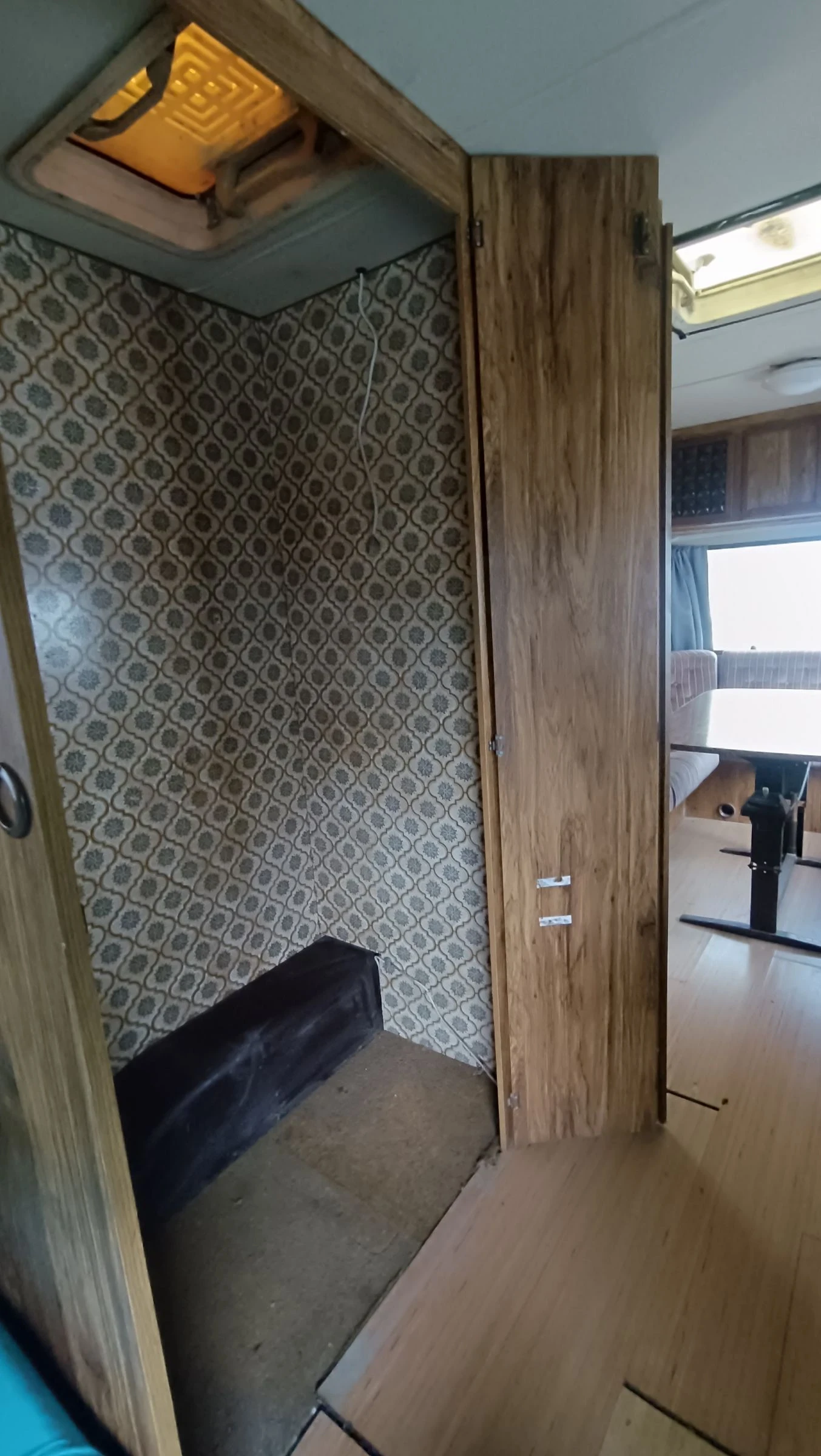 Каравана HYMER / ERIBA Taiga 580 - изображение 8