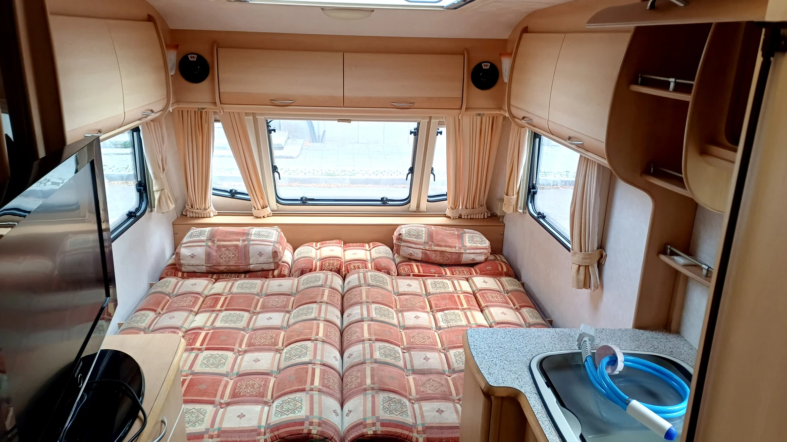 Каравана Coachmen СОЛАР/МУВЪР/ФОРСЕЛ/ ДУШ КАБИНА/TV - изображение 9