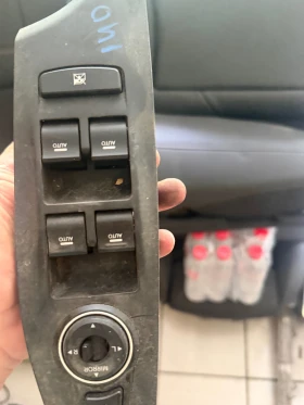 Hyundai i40 2011г копчета ел стъкла, снимка 2