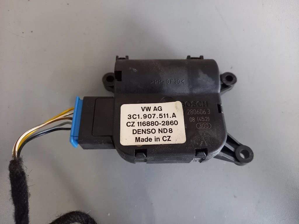 �� ����� ����� ���������� ����� �6 2.0��� (1) | Mobile.bg � ����������� 1