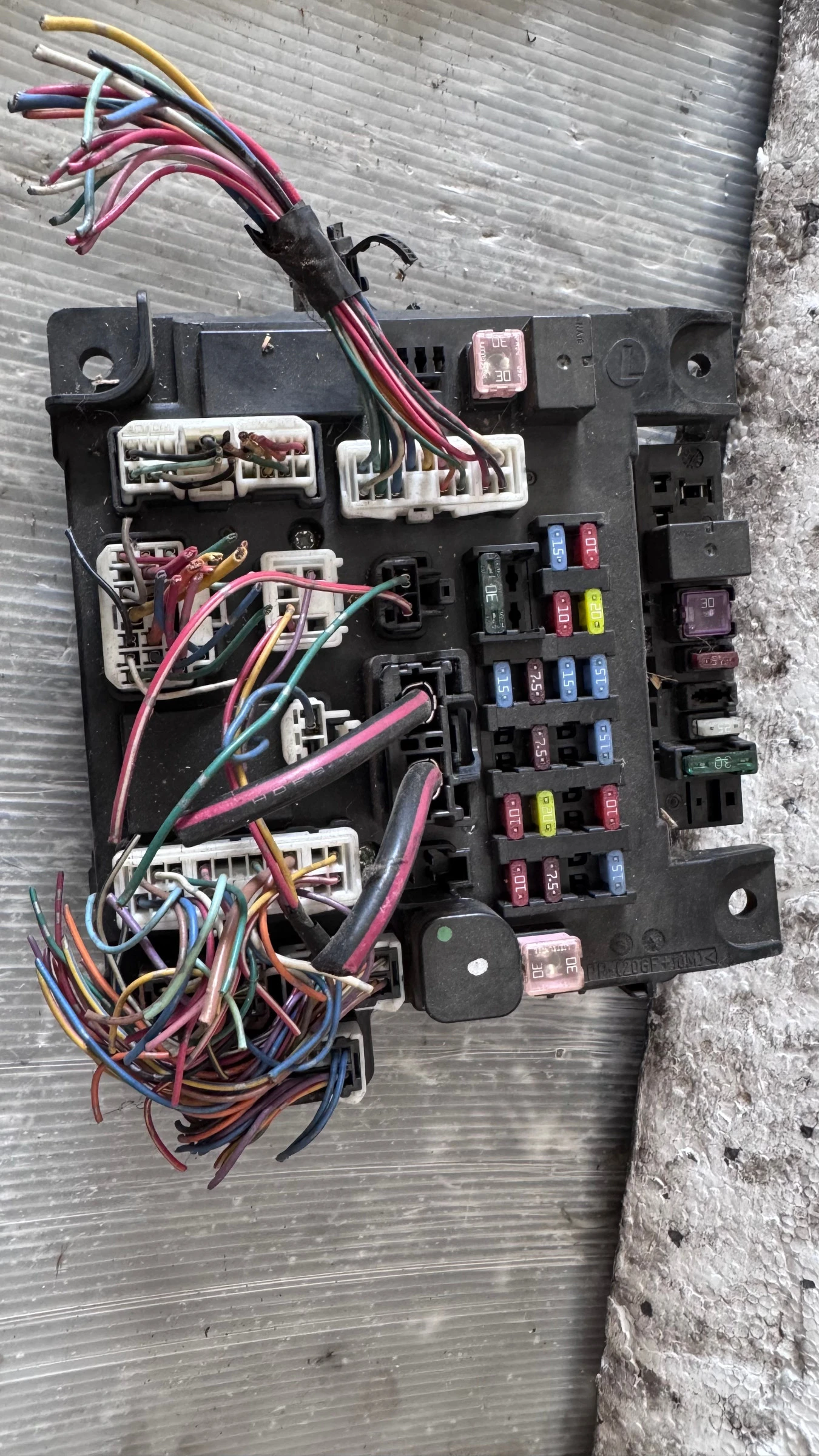 ��������� ����� (������� ����� BSI / BSM ) �� Mitsubishi Lancer - 8637A652 | Mobile.bg � ����������� 1