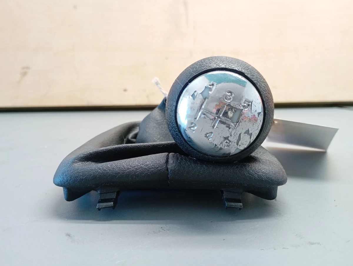 ����� ��������� ���� ���� 207 1.4� � | Mobile.bg � ����������� 1