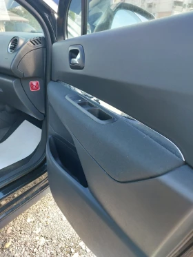 Peugeot 3008 1.6 HDI, снимка 10