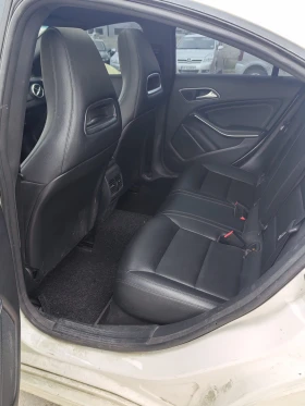 Mercedes-Benz CLA 200, снимка 9