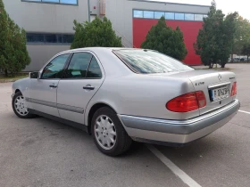 Mercedes-Benz E 250 2.5TDI * КЛИМАТРОНИК * РЕГИСТРИРАН * ИТАЛИЯ * , снимка 4