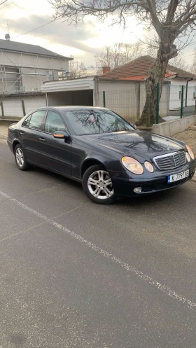 Mercedes-Benz E 270, снимка 17